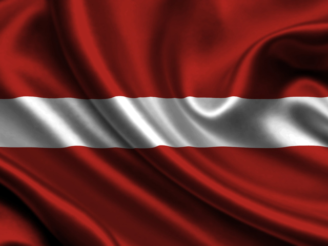 Флаг - Латвия.jpg